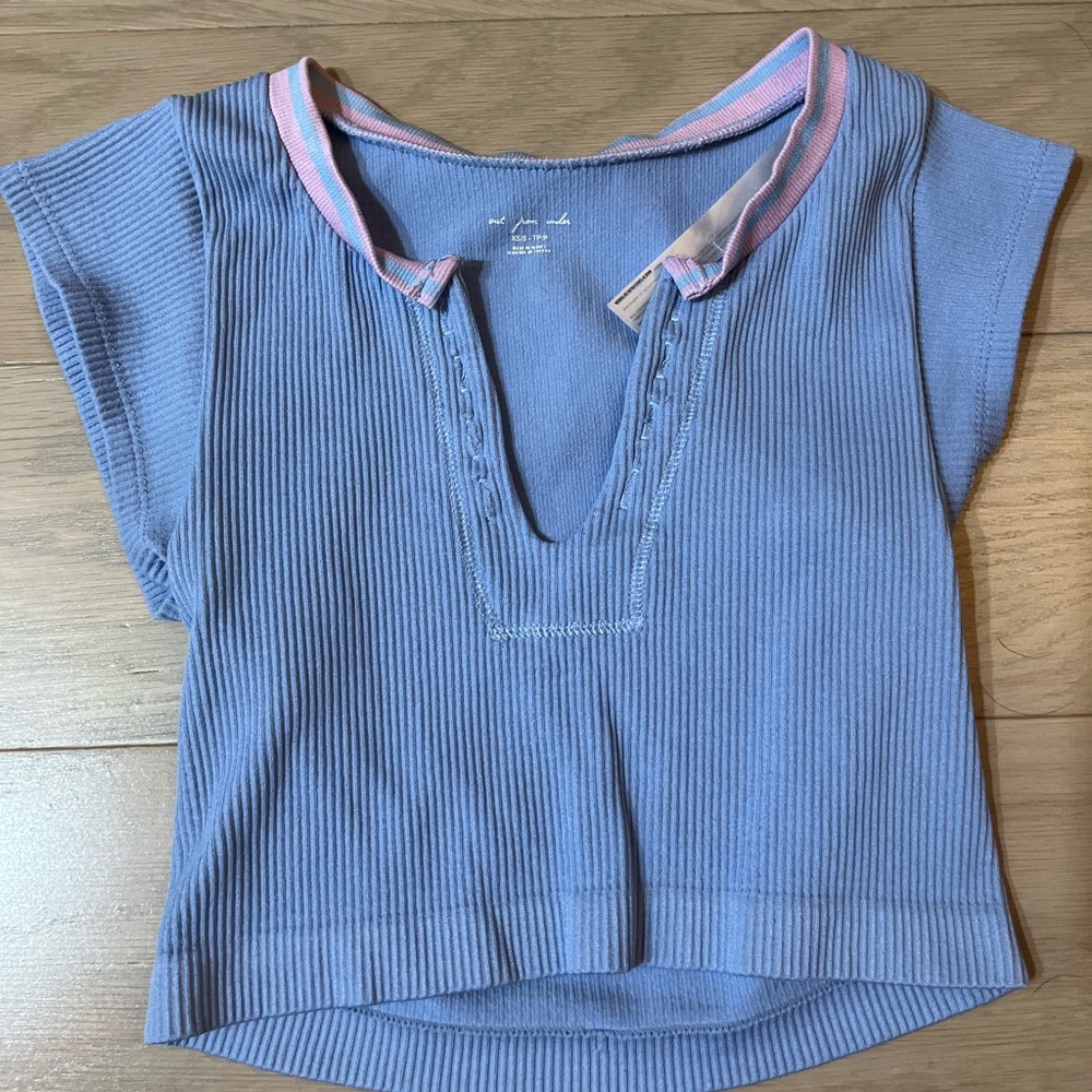 Urban Outfitters Go for Gold Seamless Top in Blue and Pink
